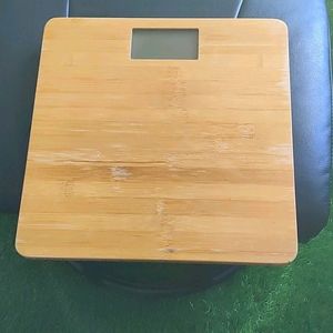 Digital Bathroom Scale - Faux Bamboo